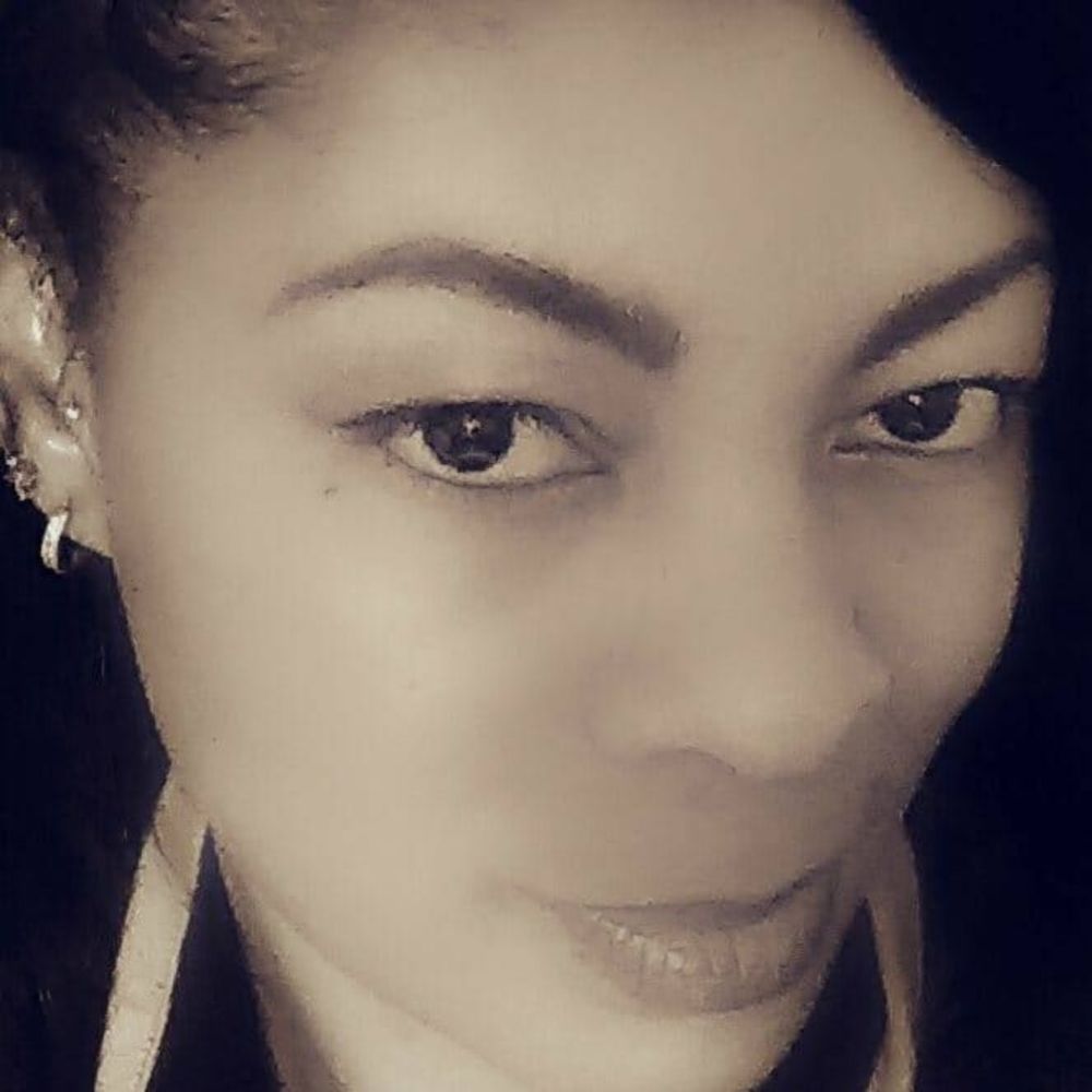 Meet your Posher, Tadasha